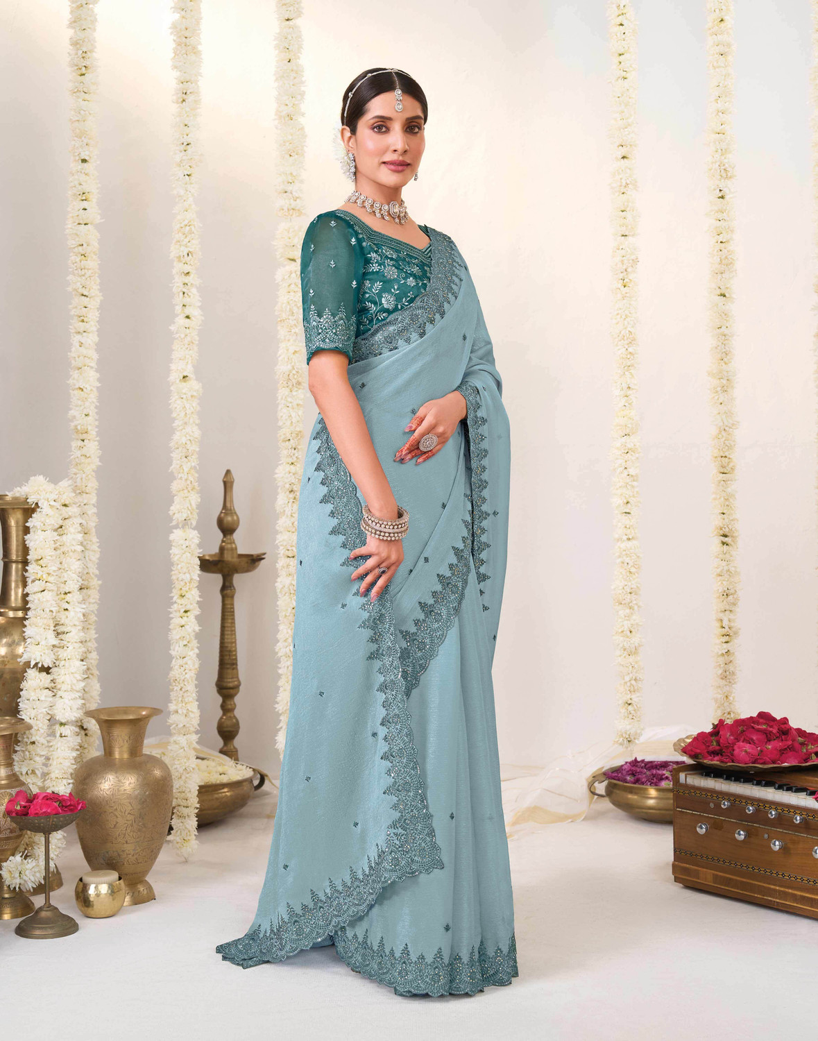 Image of Laxmipati sarees Embroidered Bollywood Chiffon Saree