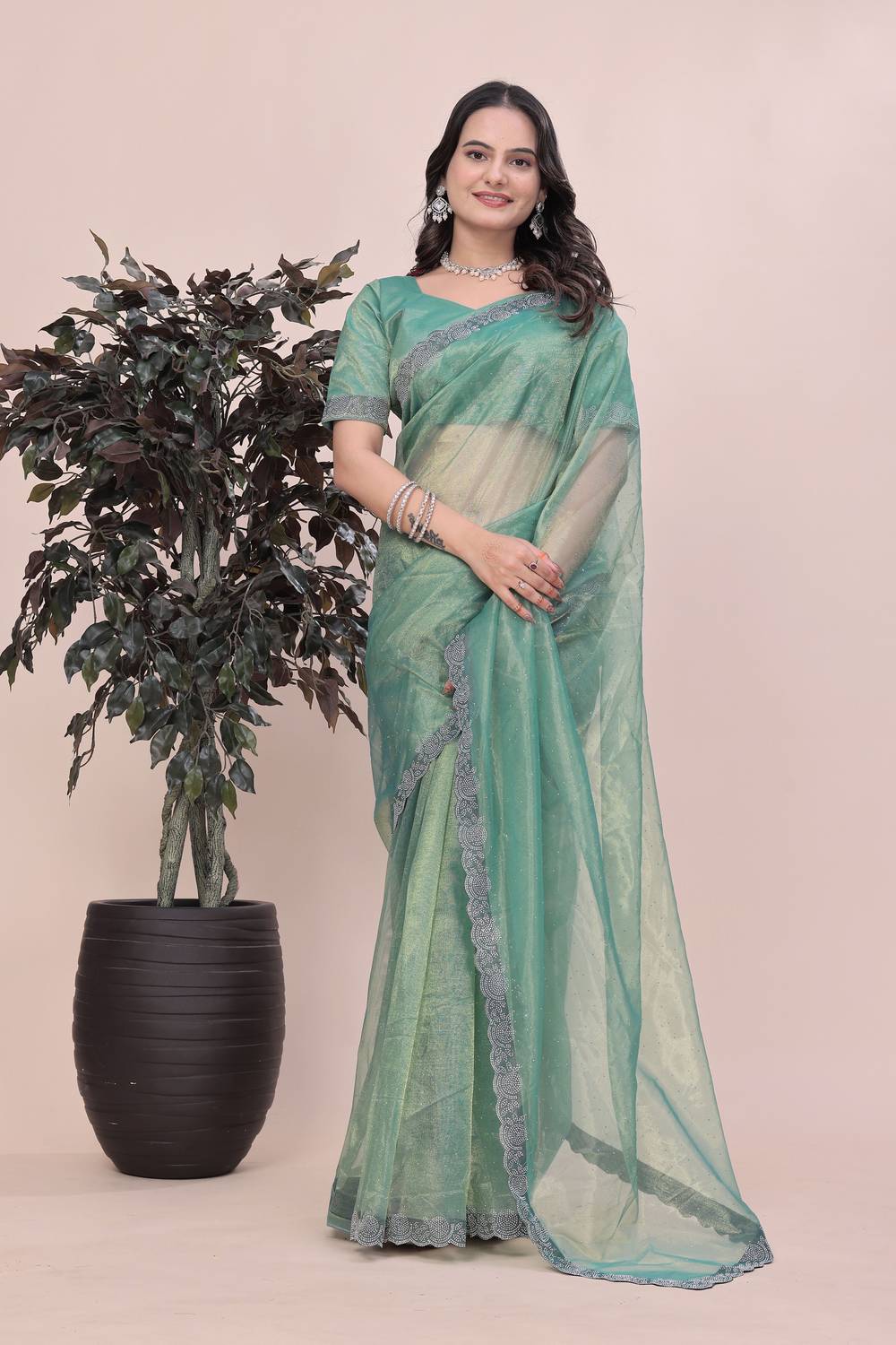 BRAHMANICREATIONss Embellished Bollywood Net Saree
