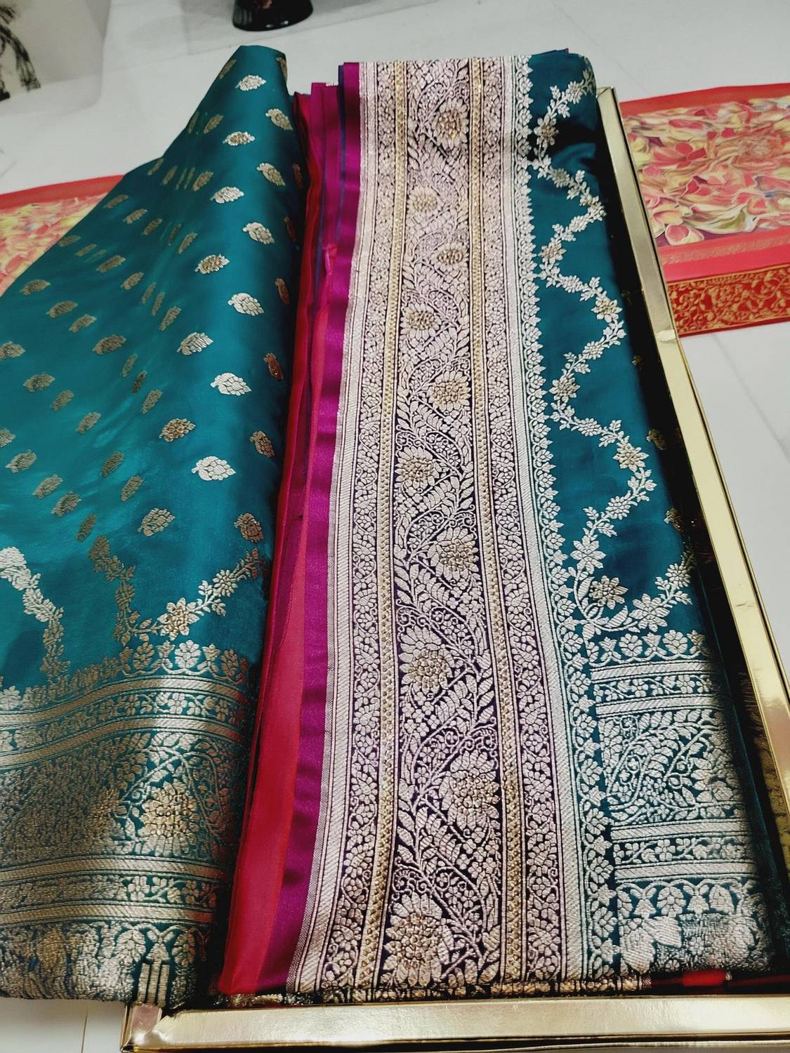 ajmera fashion Woven Banarasi Satin Saree