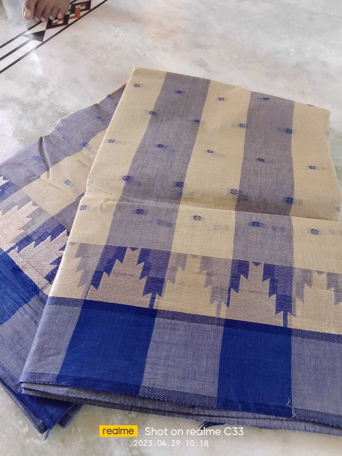 Image of p fashion Self Design Tant Pure Cotton Saree