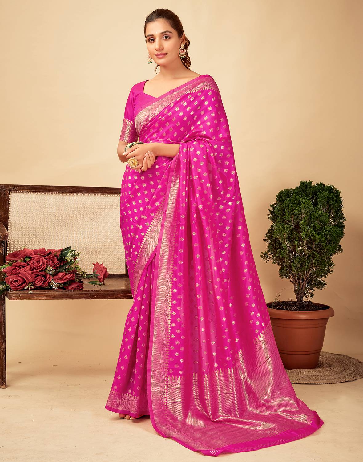 Samah Dyed, Woven, Embellished Banarasi Silk Blend Saree (Magenta