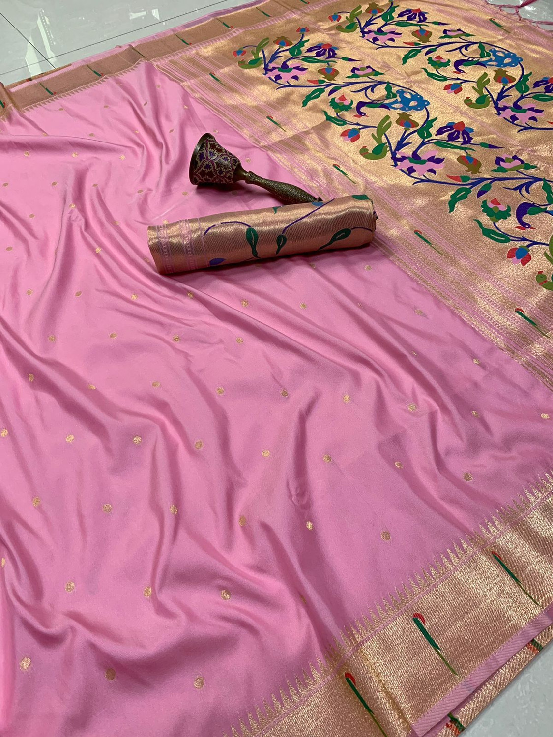 Image of WOMENELEGENCE Woven Paithani Pure Silk Saree