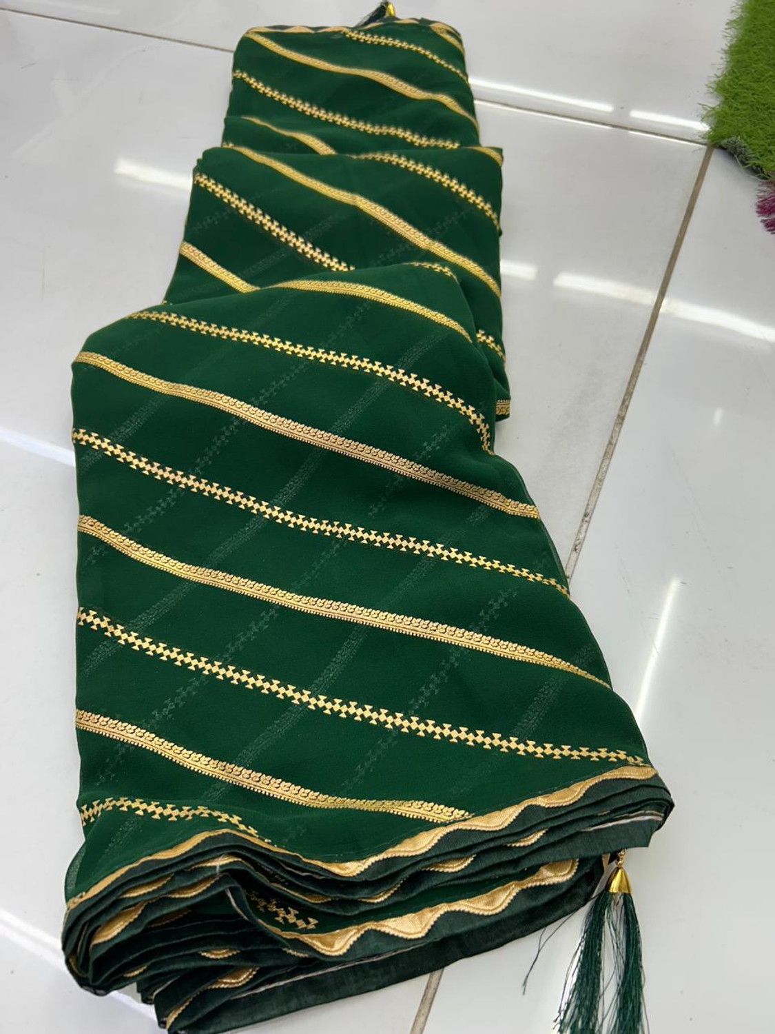 Image of Padmavati Printed Leheria Georgette Saree