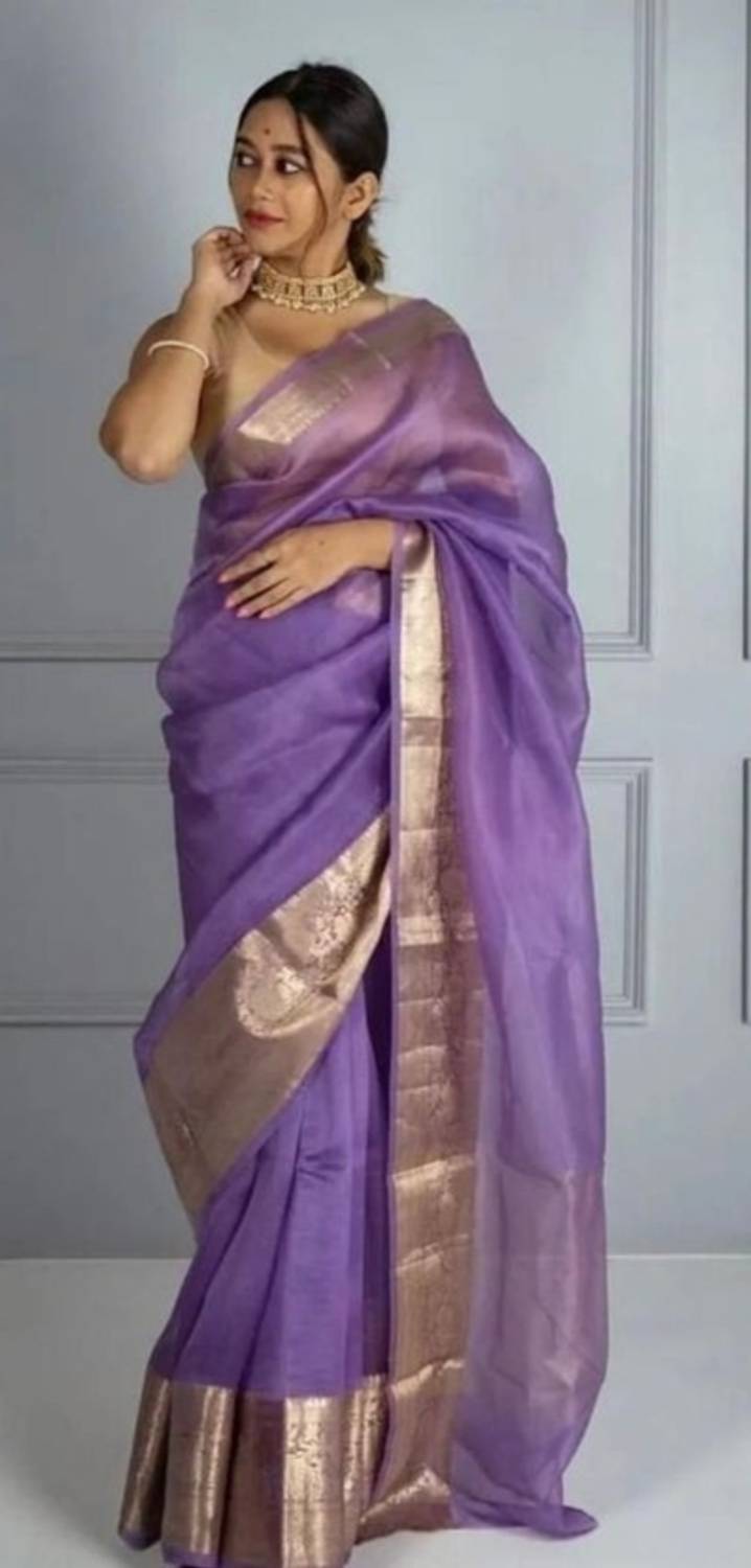 Banaras silk palace Woven, Dyed Banarasi Organza Saree (Purple)
