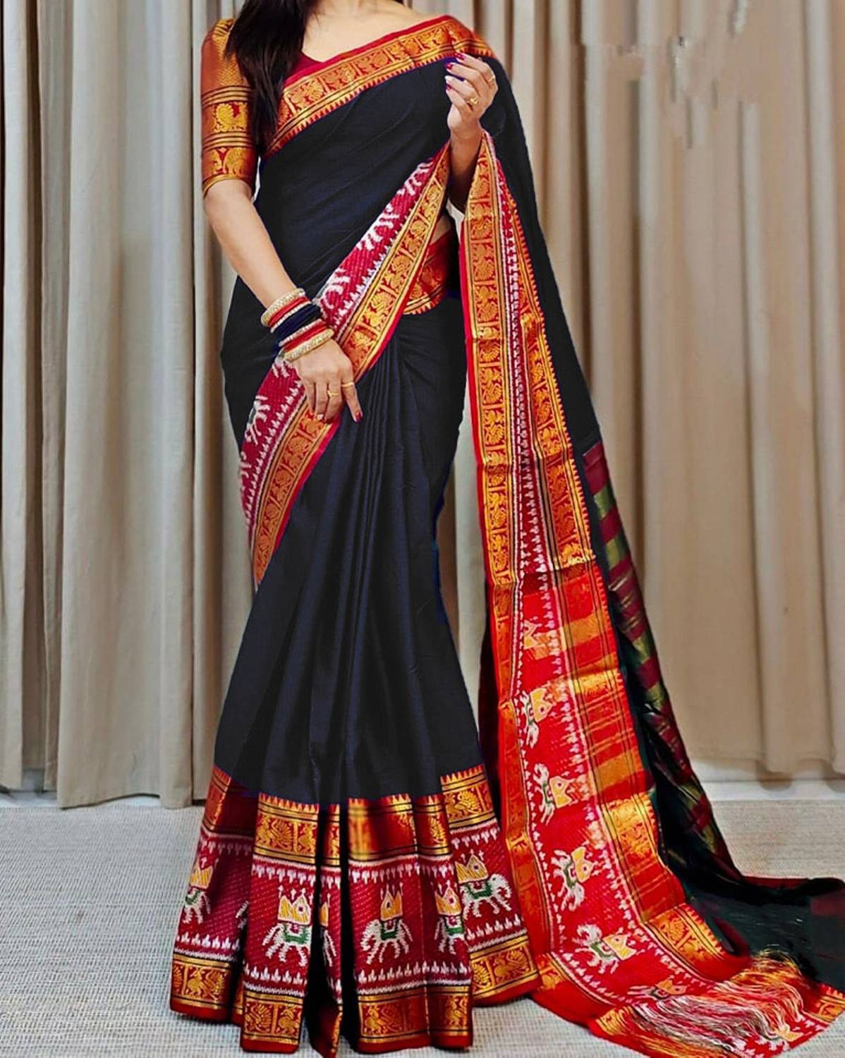SuperLaxmi Woven Narayanpet Cotton Silk Saree (Black)