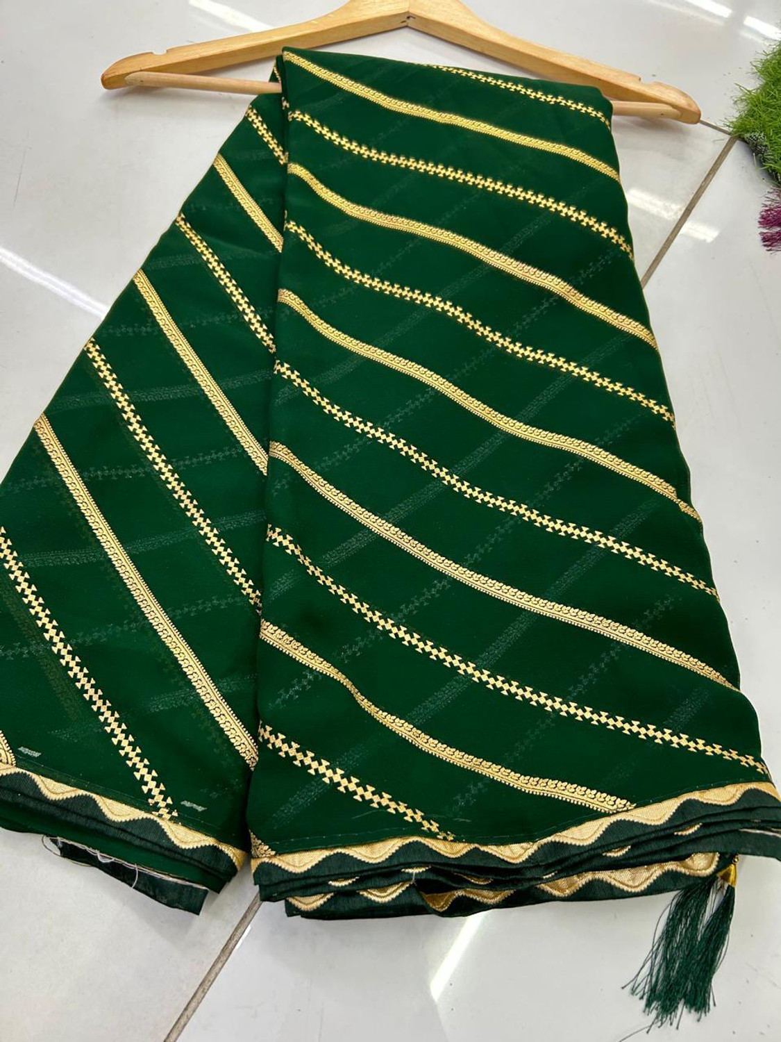Image of Padmavati Printed Leheria Georgette Saree