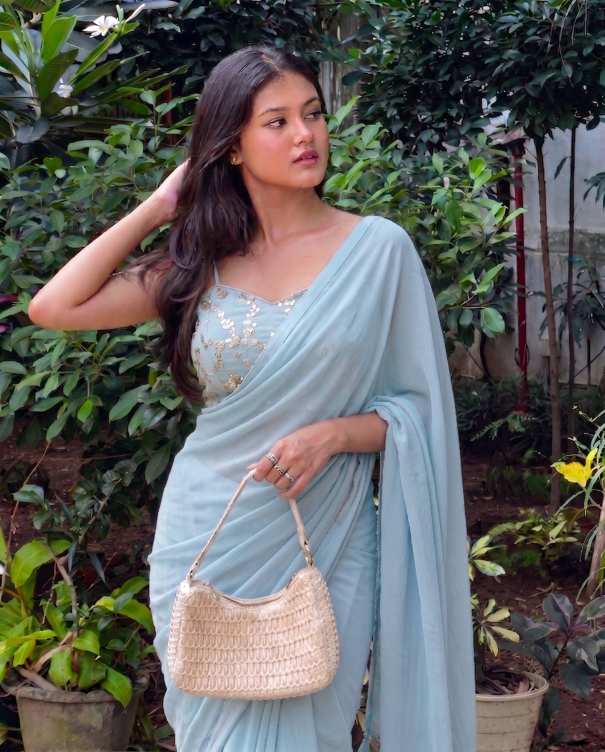 AMIYASILKMILLS Solid/Plain Daily Wear Georgette Saree