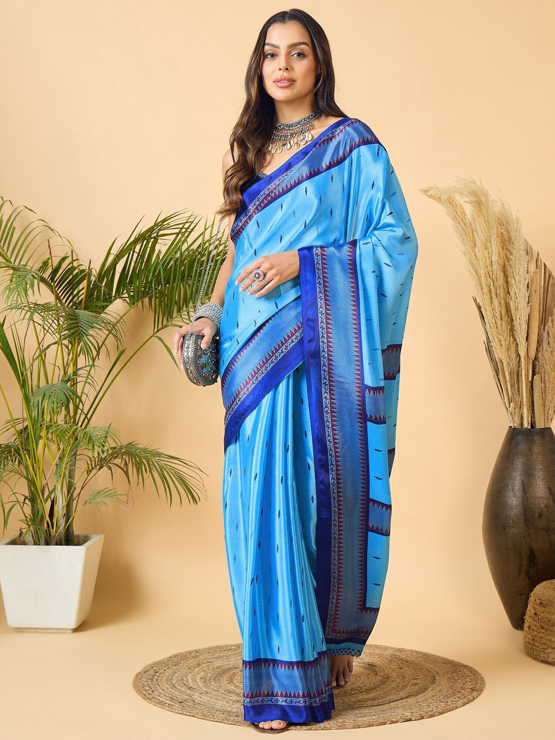 Image of Dori Printed Daily Wear Crepe, Silk Blend Saree