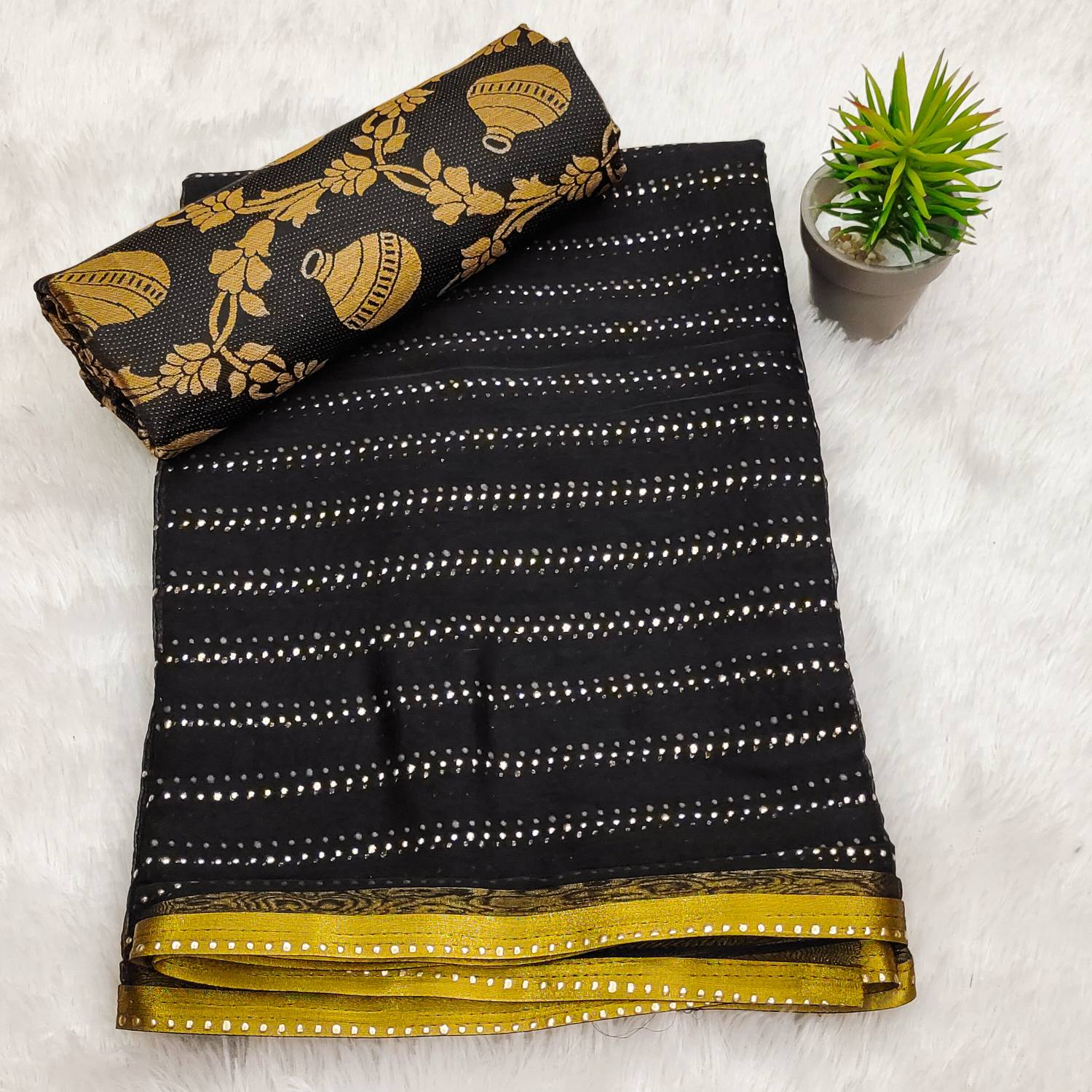 tikli Striped Daily Wear Chiffon Saree