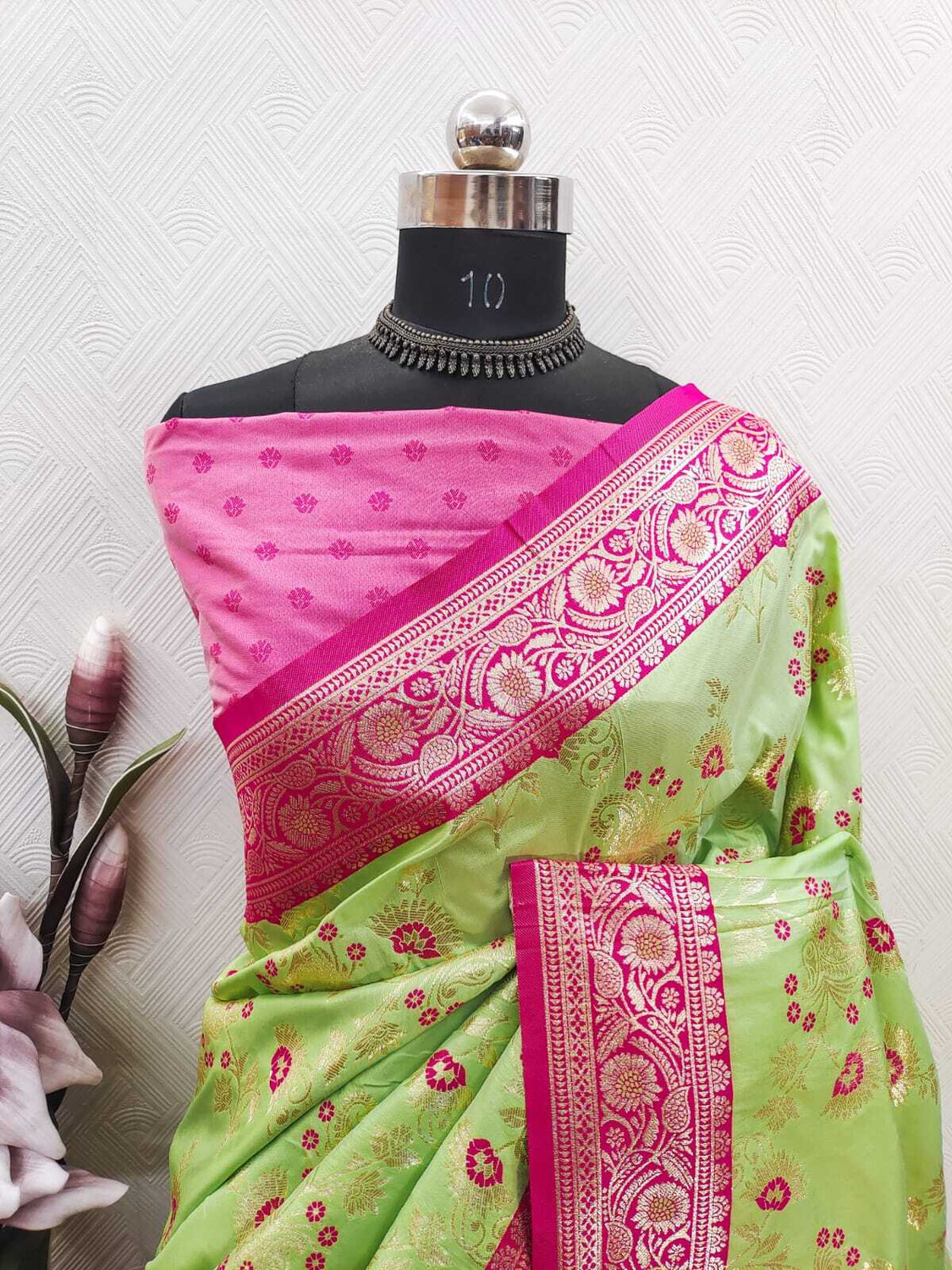 Image of erika Woven Banarasi Silk Blend, Art Silk Saree