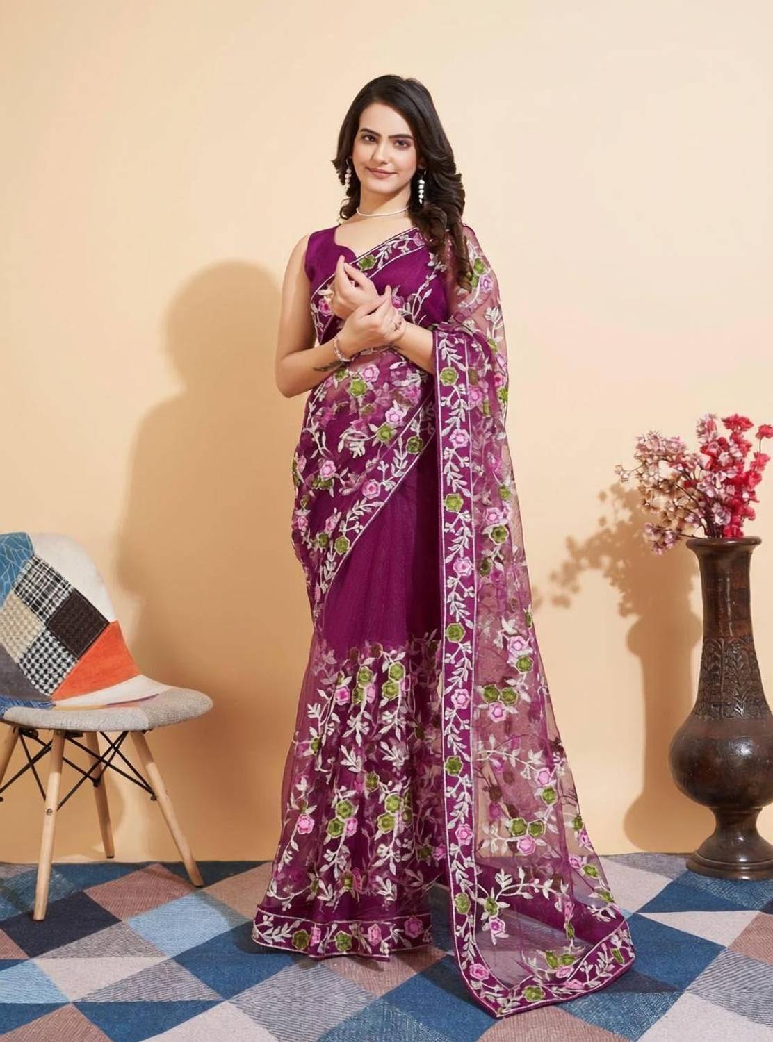 Akhodalkrp Embroidered, Floral Print Bollywood Net Saree