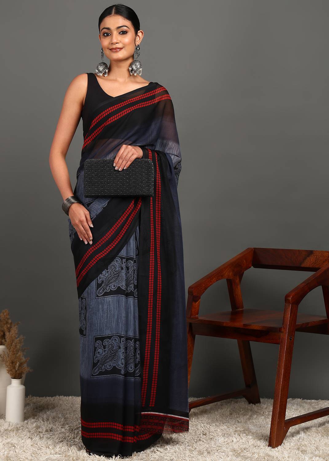 Leelavati Printed Daily Wear Georgette Saree (Multicolor)