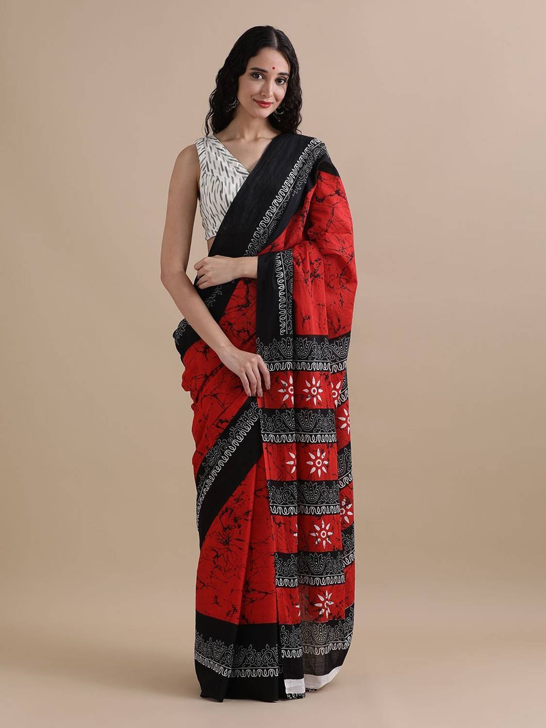 LOVWEAR Printed Ikkat Pure Cotton Saree
