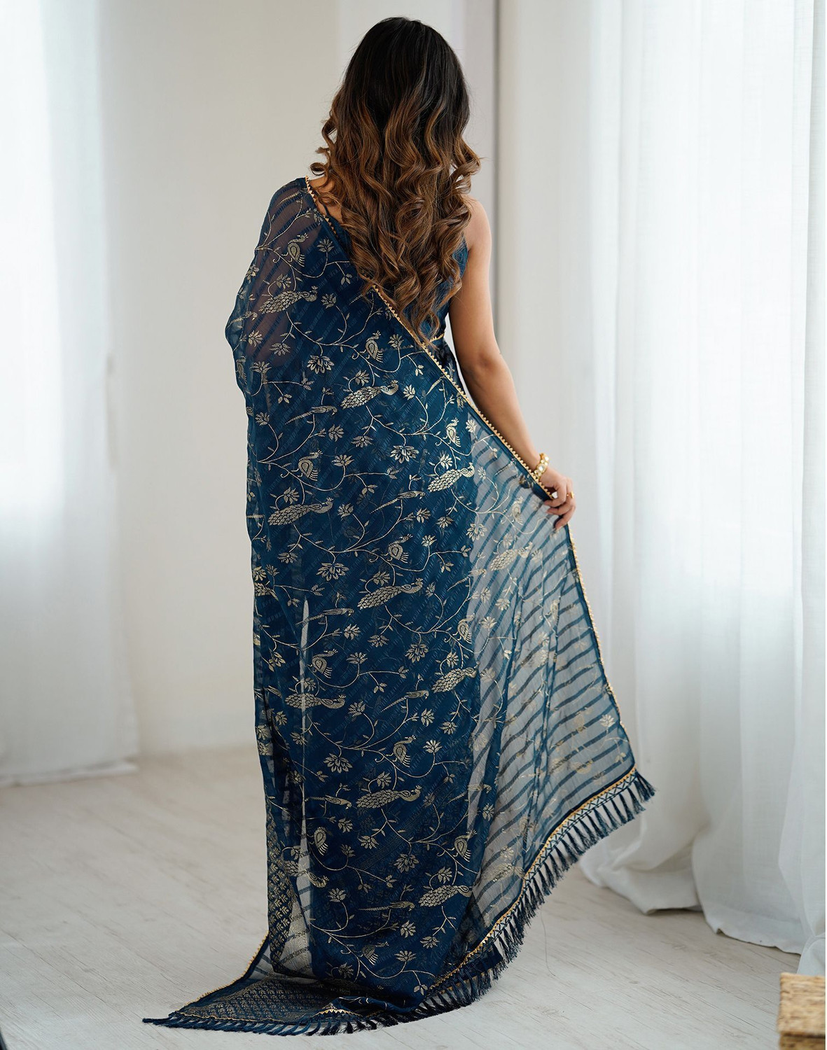 Image of Satrani Printed Bollywood Chiffon, Georgette Saree