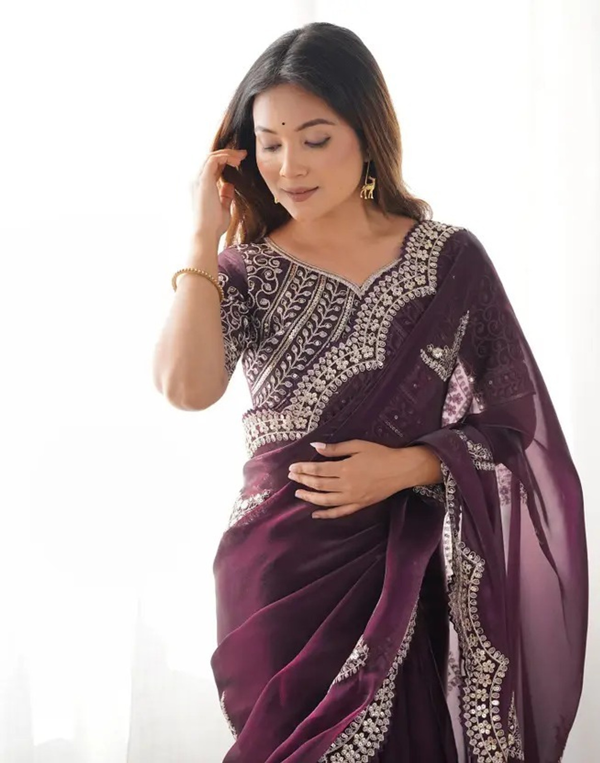 Image of GEN Z TRENDS Embroidered Bollywood Georgette Saree