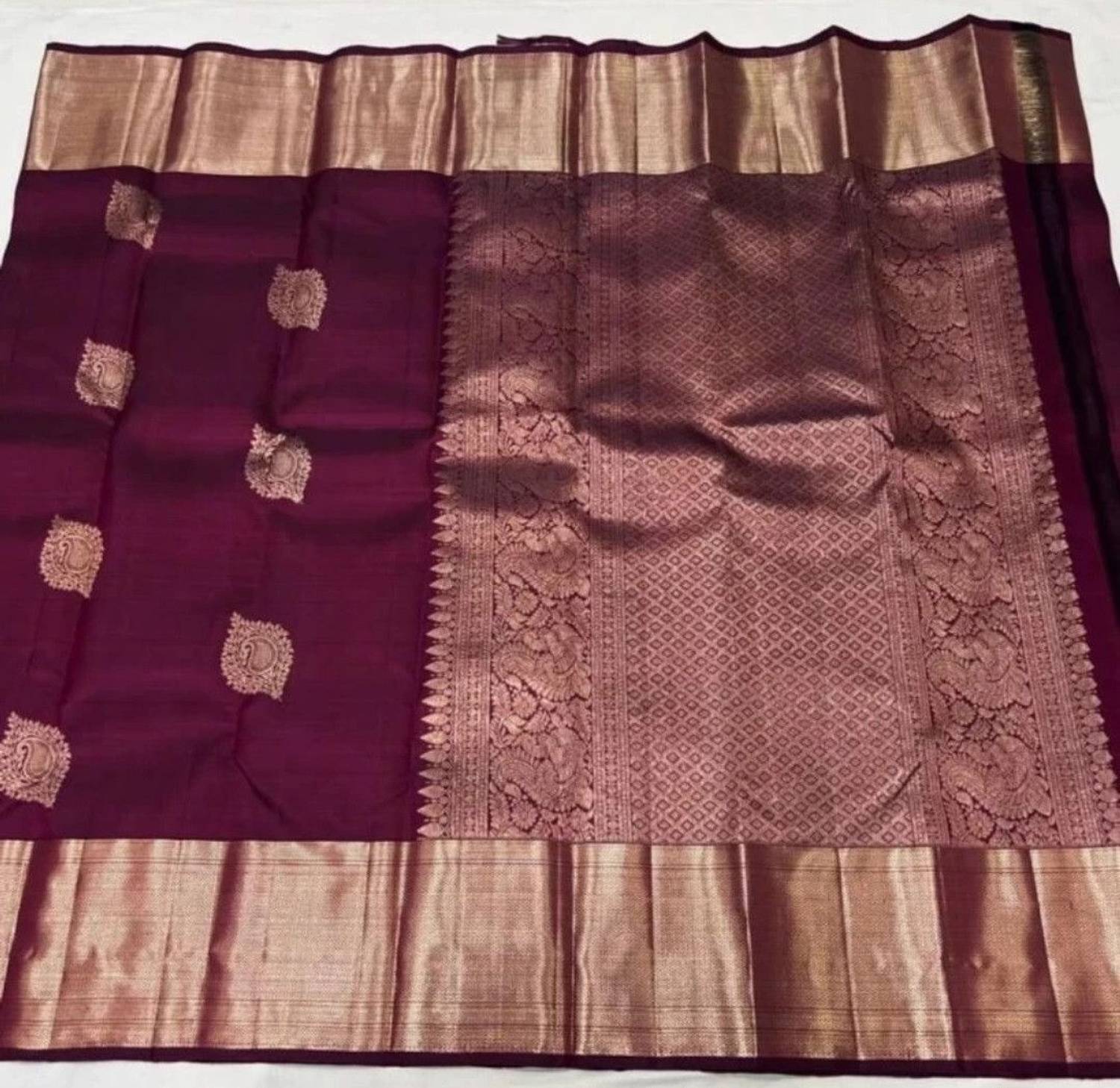 AVDOM Woven Kanjivaram Pure Silk, Art Silk Saree