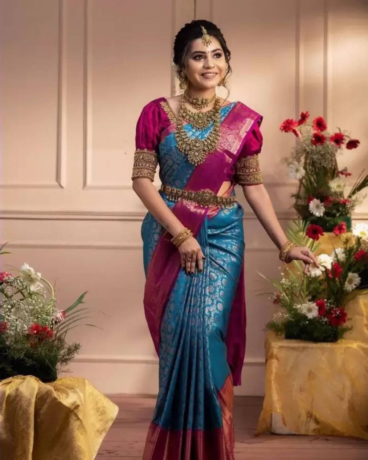 KanjiQueen Woven, Self Design Banarasi Silk Blend, Pure Silk Sare