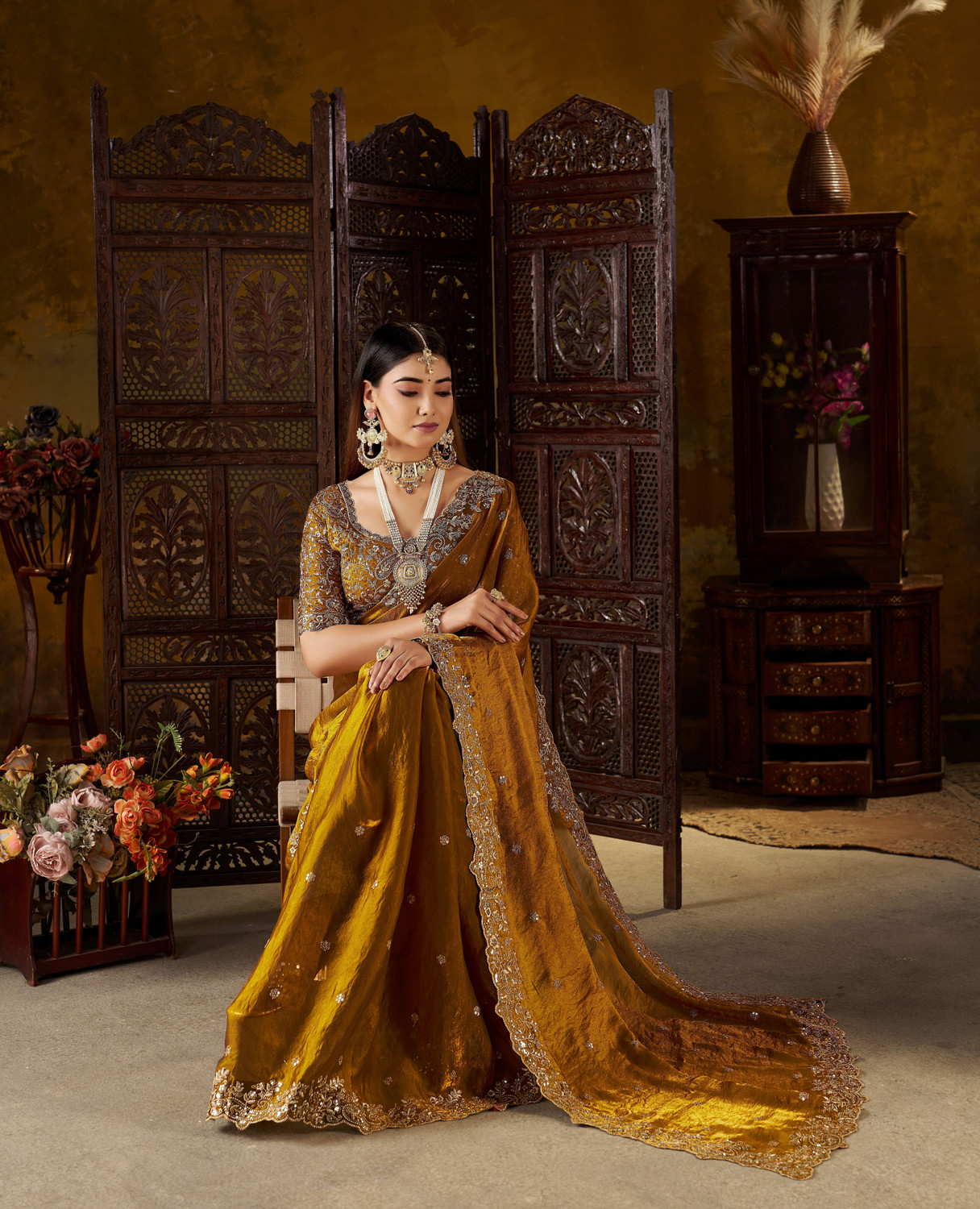 Image of Laddu creation Embellished Bollywood Jimmy Jimmy, Silk Blend Saree