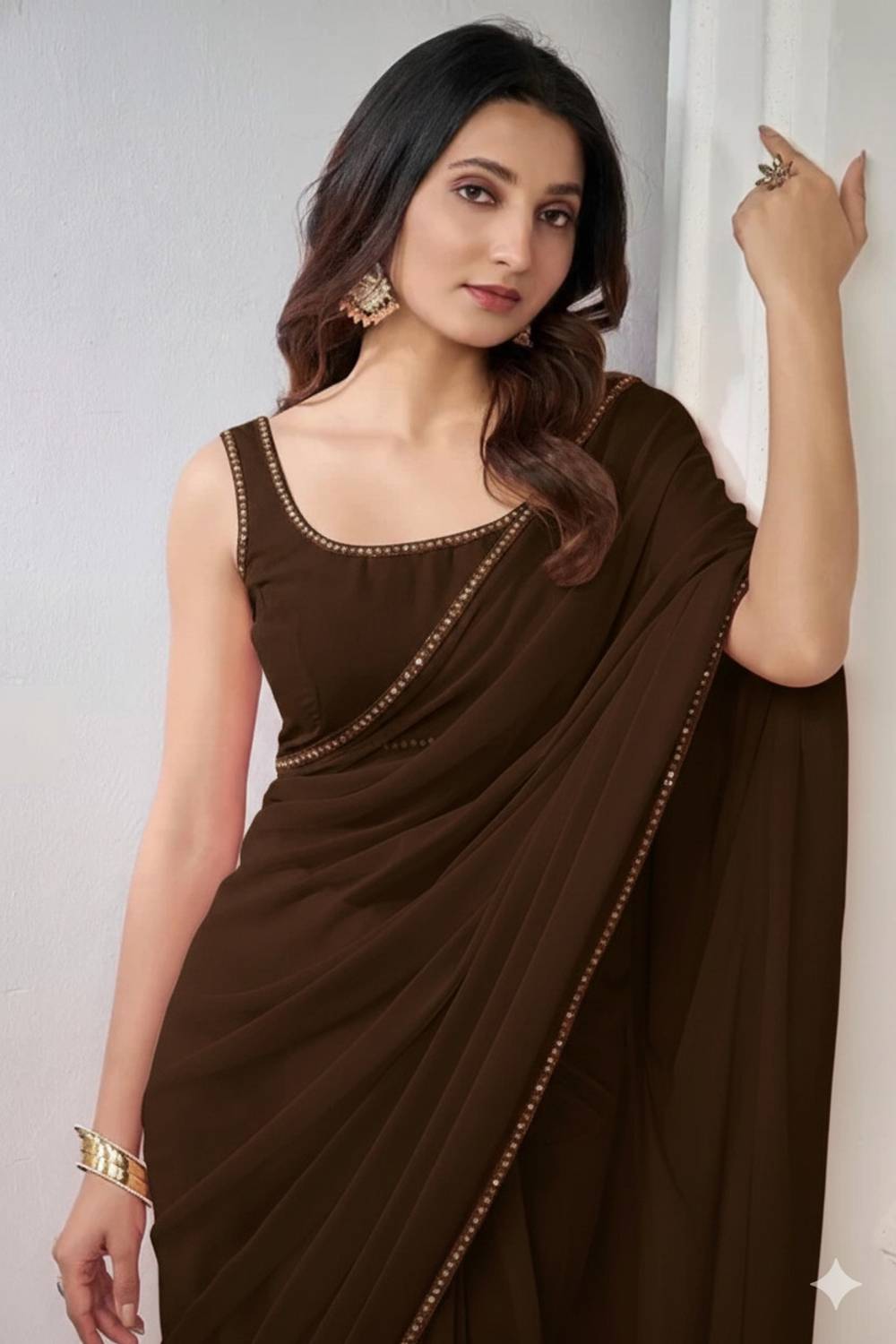Barjrang Solid/Plain Bollywood Georgette Saree