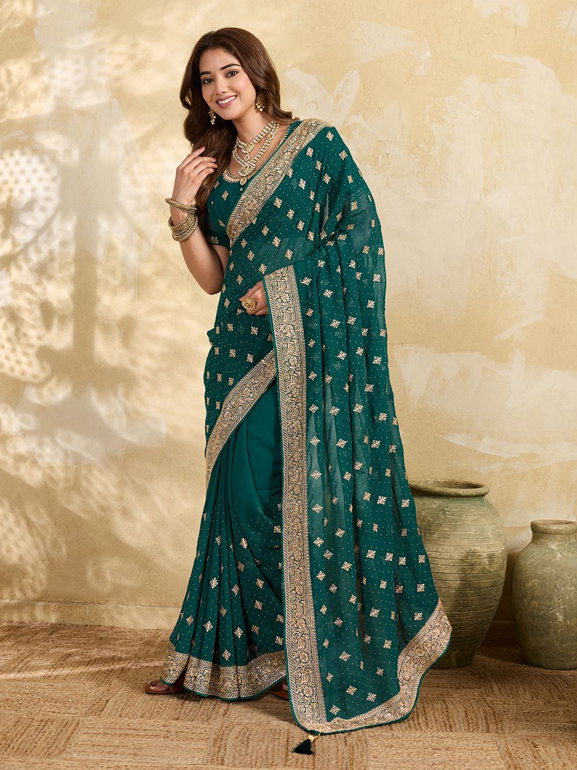 Image of VIBHAGYAA Embroidered, Embellished Bollywood Chiffon Saree (Green)