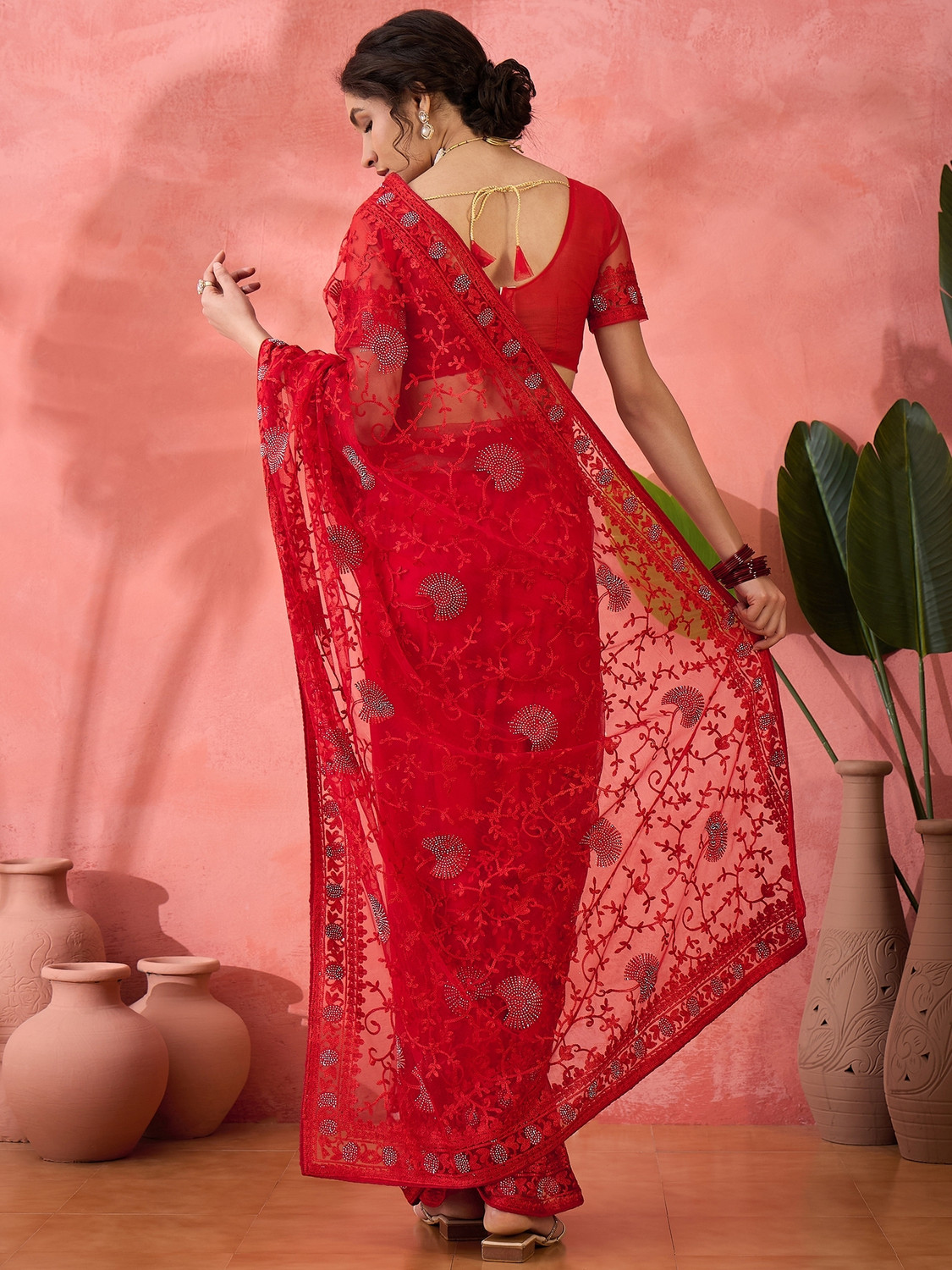 Image of Sangria Embroidered, Floral Print, Embellished Kalamkari Net Saree
