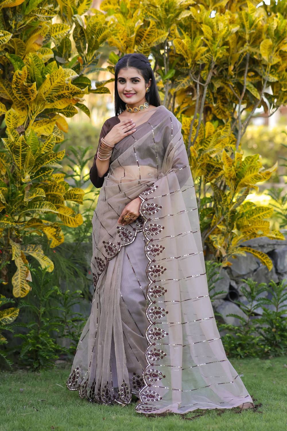 Bentayga Fashion Embroidered Bollywood Silk Blend Saree
