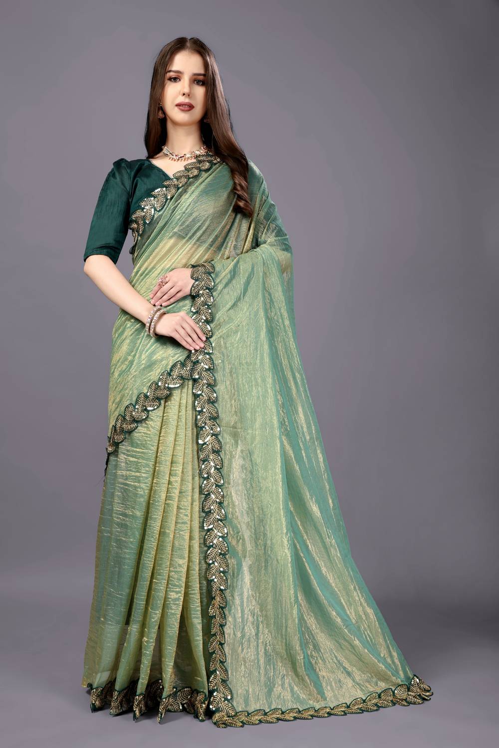 Bentayga Fashion Solid/Plain, Embellished Bollywood Chiffon Saree