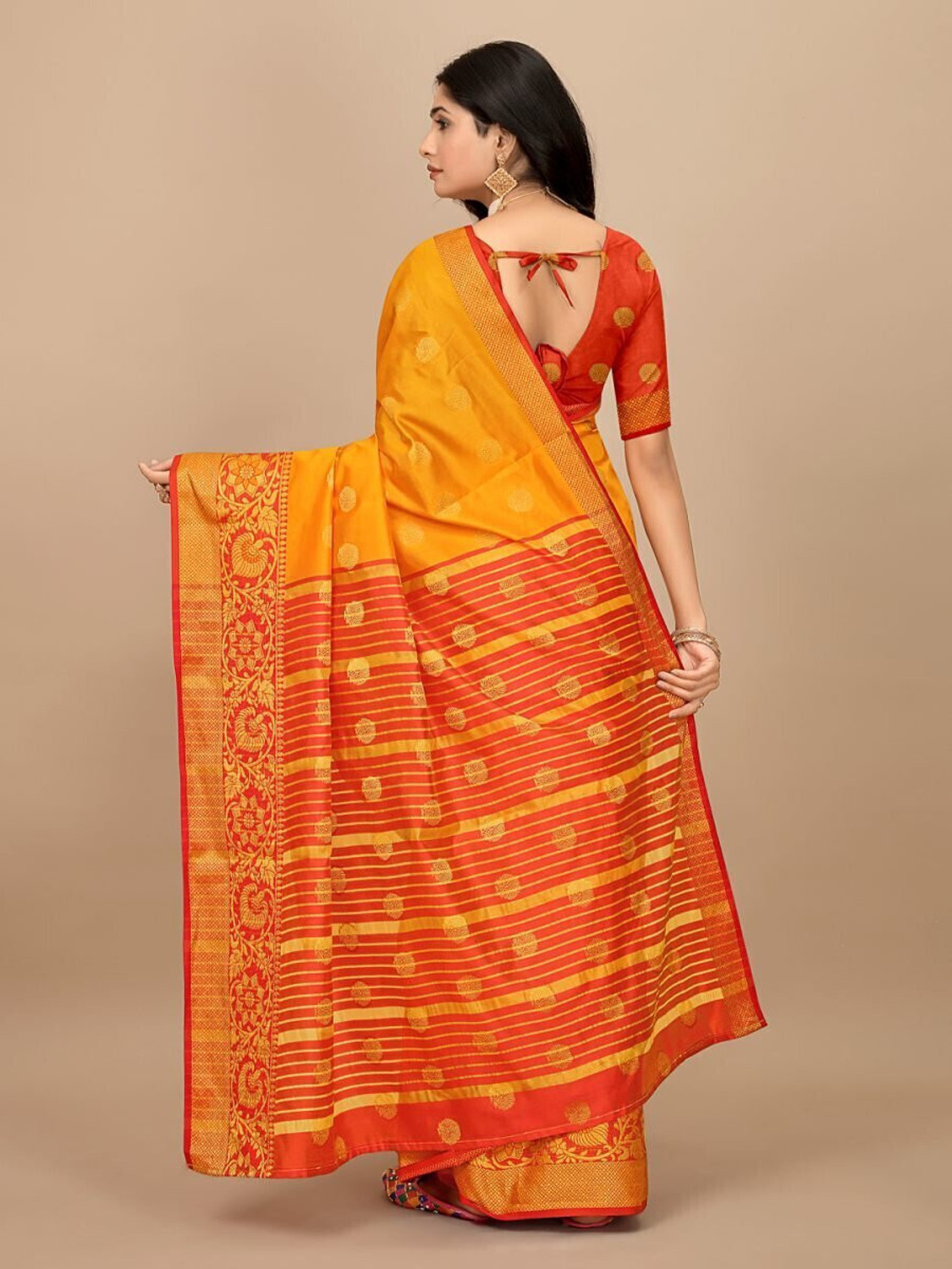 Image of Doroly Temple Border Banarasi Jacquard Saree