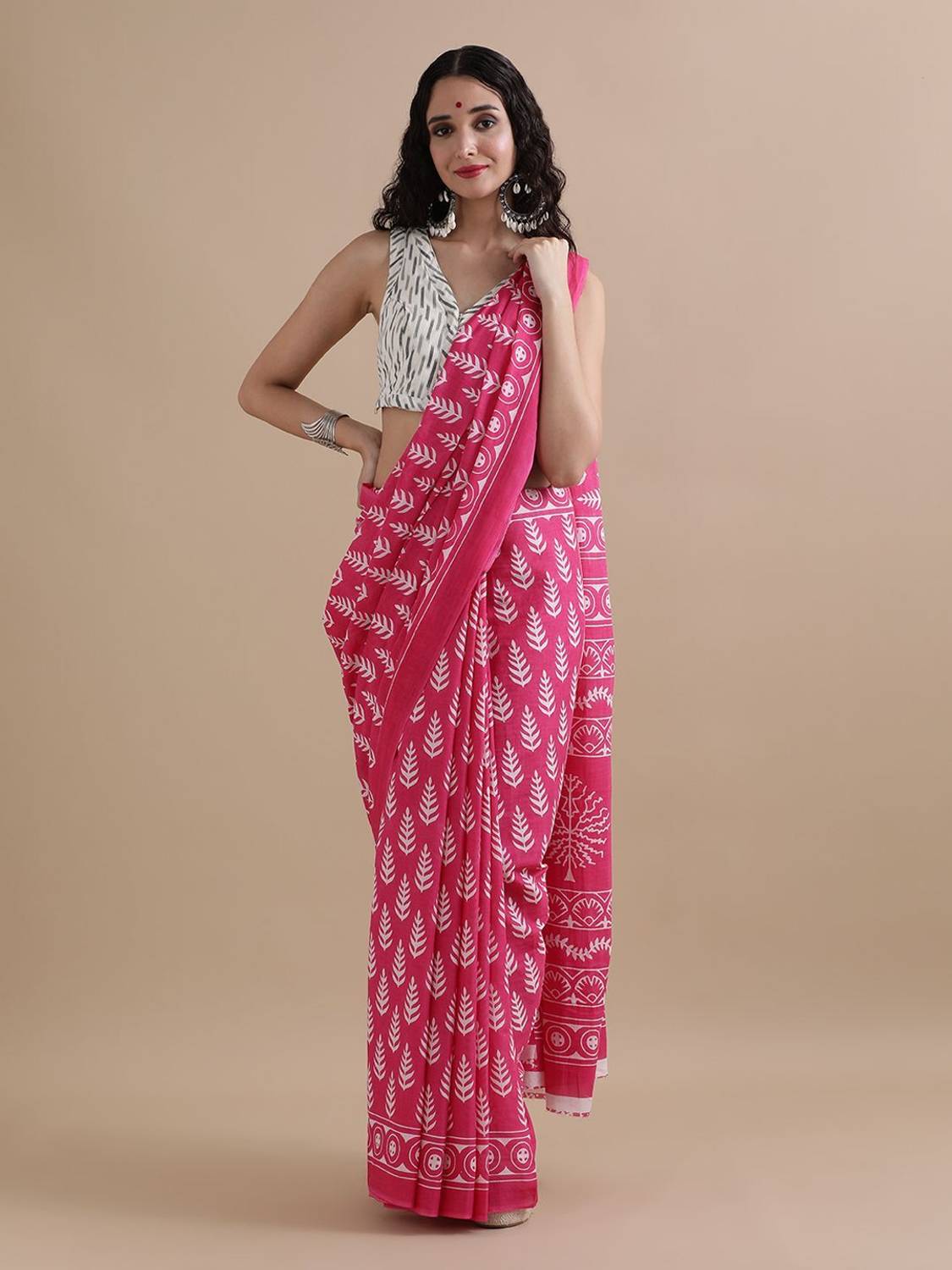 LOVWEAR Printed Ikkat Pure Cotton Saree