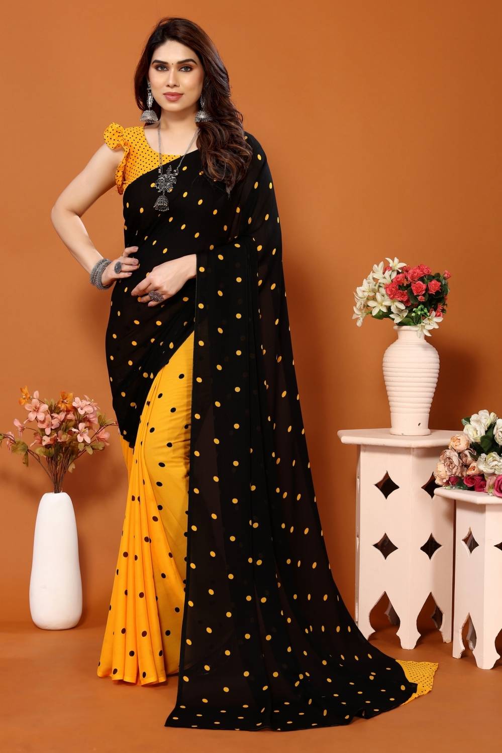 Anmi Polka Print Bollywood Georgette Saree