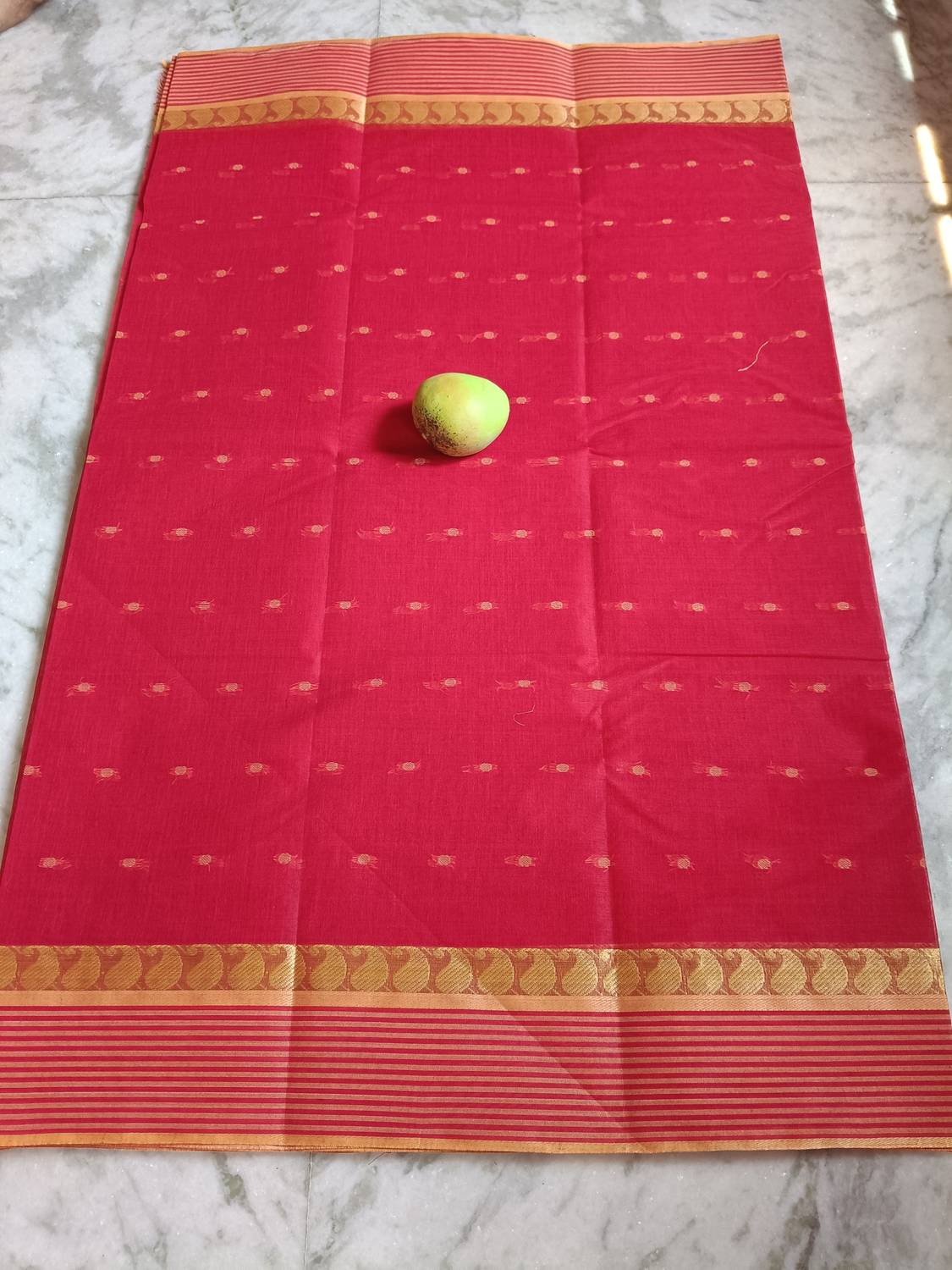 Bikash Dutta Fashion Self Design, Striped Tant Pure Cotton Saree