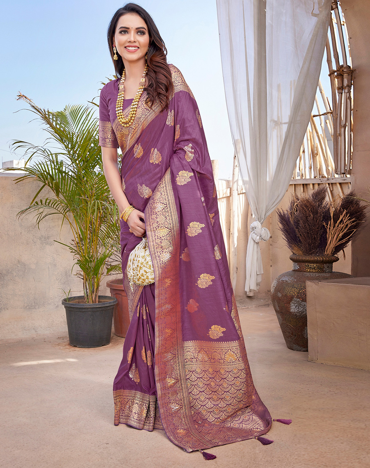 Image of SIRIL Woven Banarasi Silk Blend, Jacquard Saree (Purple)