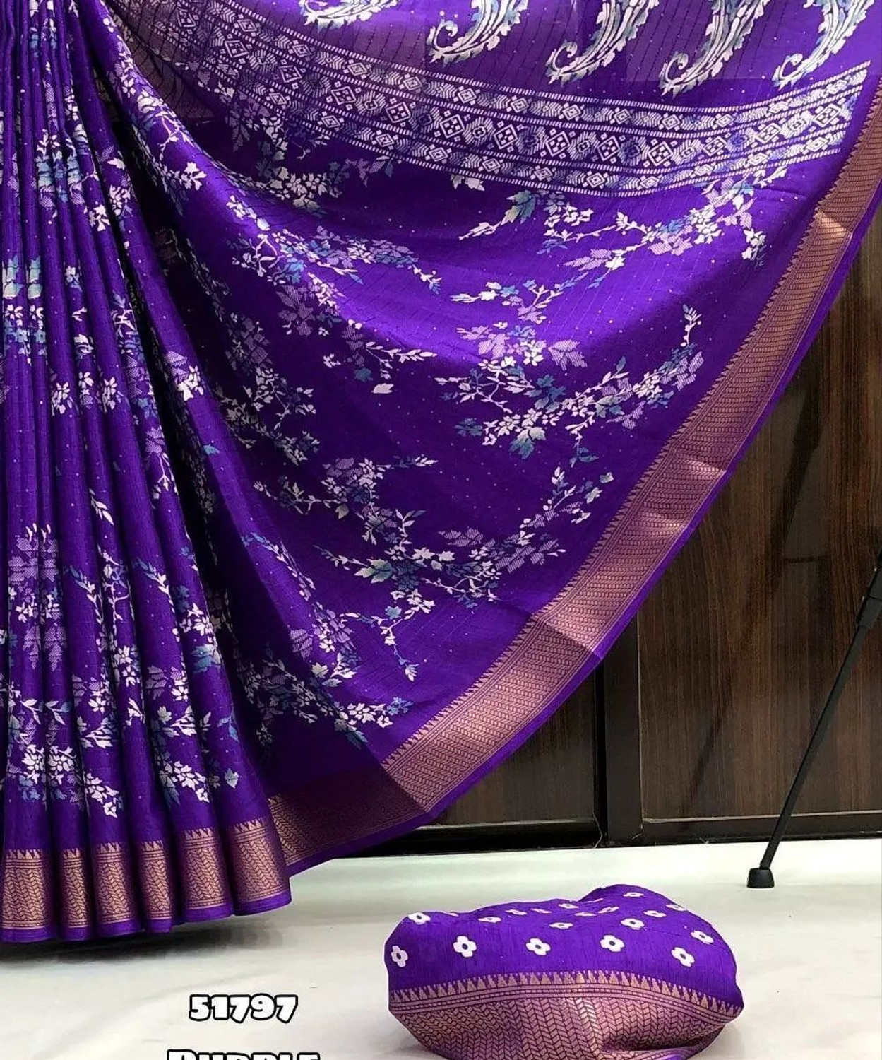 Image of PROMISE IMPEX Woven Daily Wear Georgette Saree