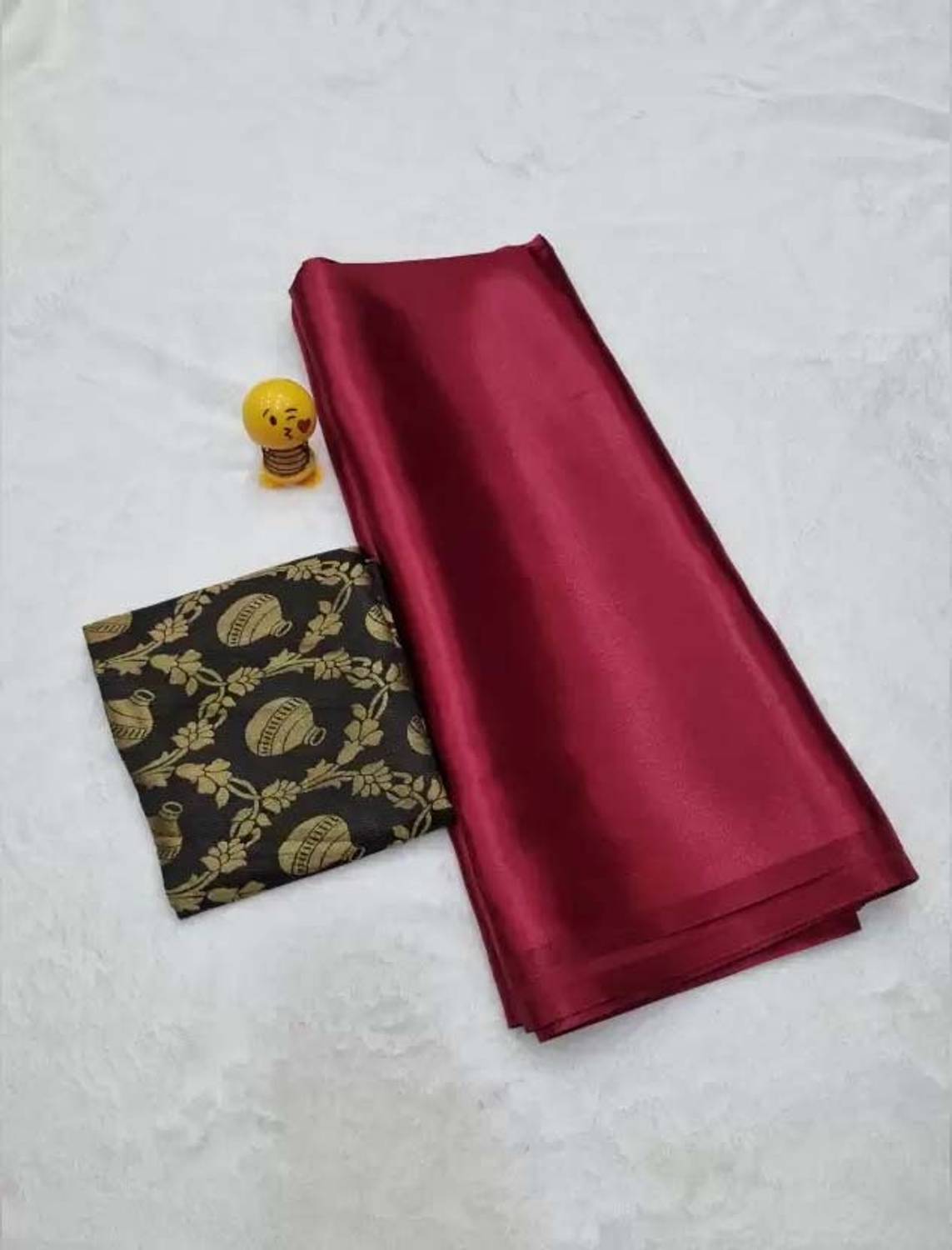 Shrilaxmisari Solid/Plain Bollywood Satin Saree