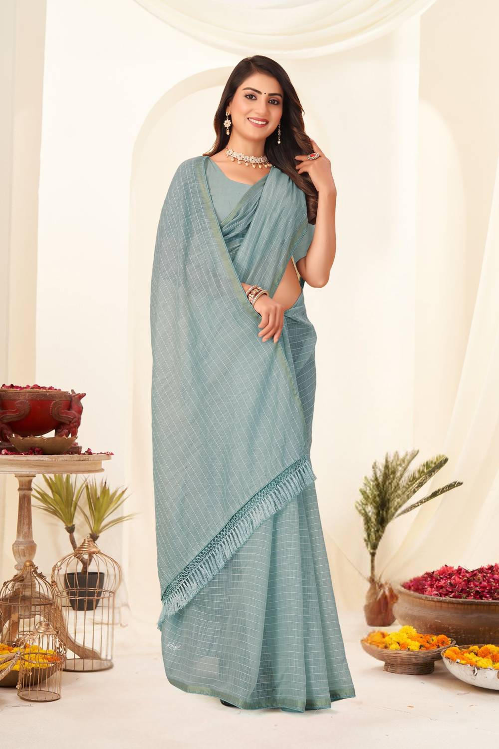 BATHANI CREATION Striped Bollywood Cotton Linen Saree