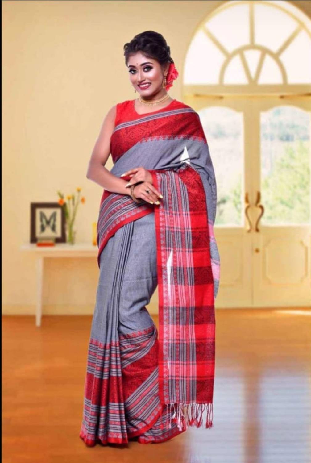 New matri saree center Woven Handloom Pure Cotton Saree