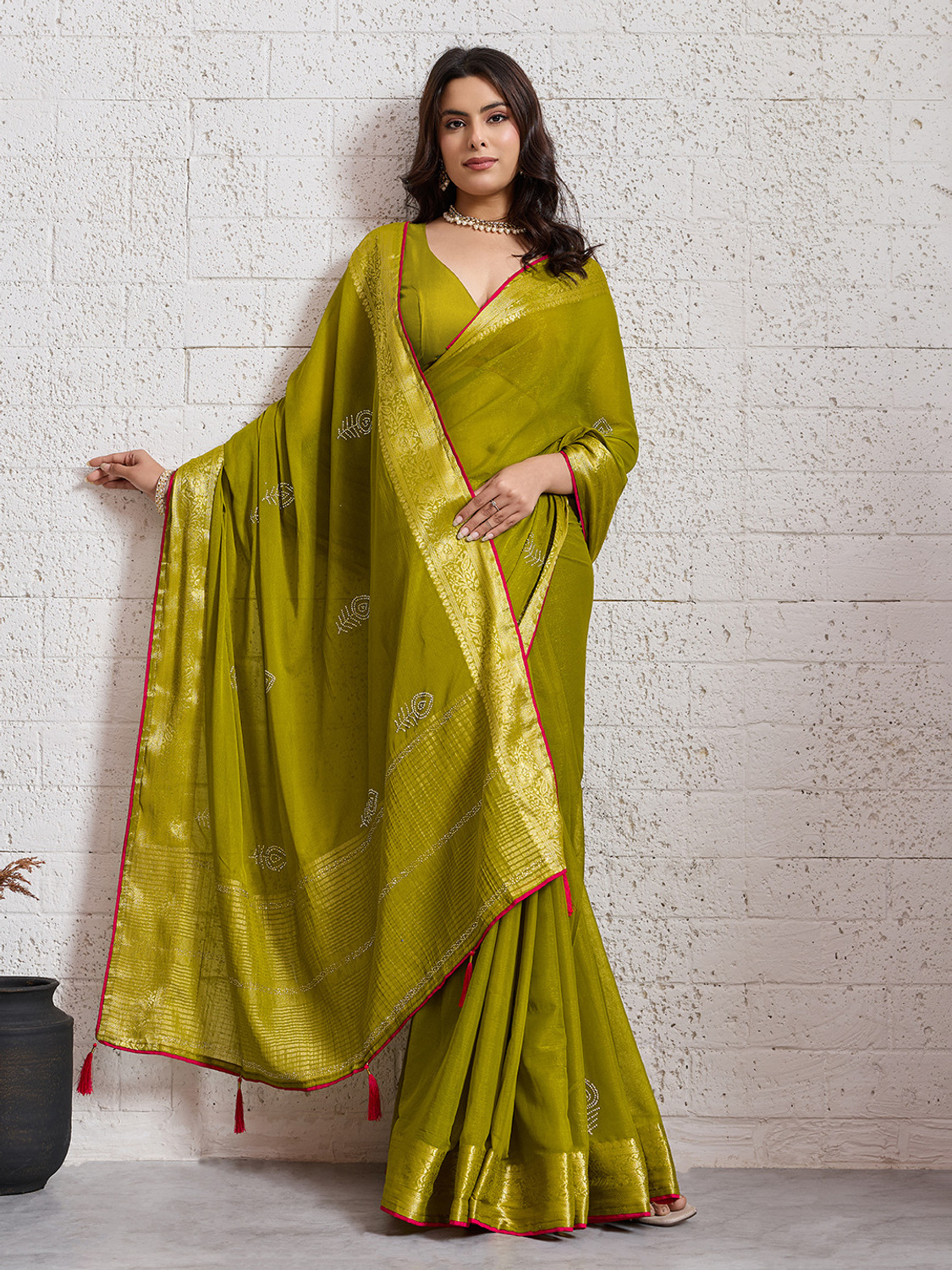 Image of SOHINI NX Embellished Bollywood Chiffon Saree