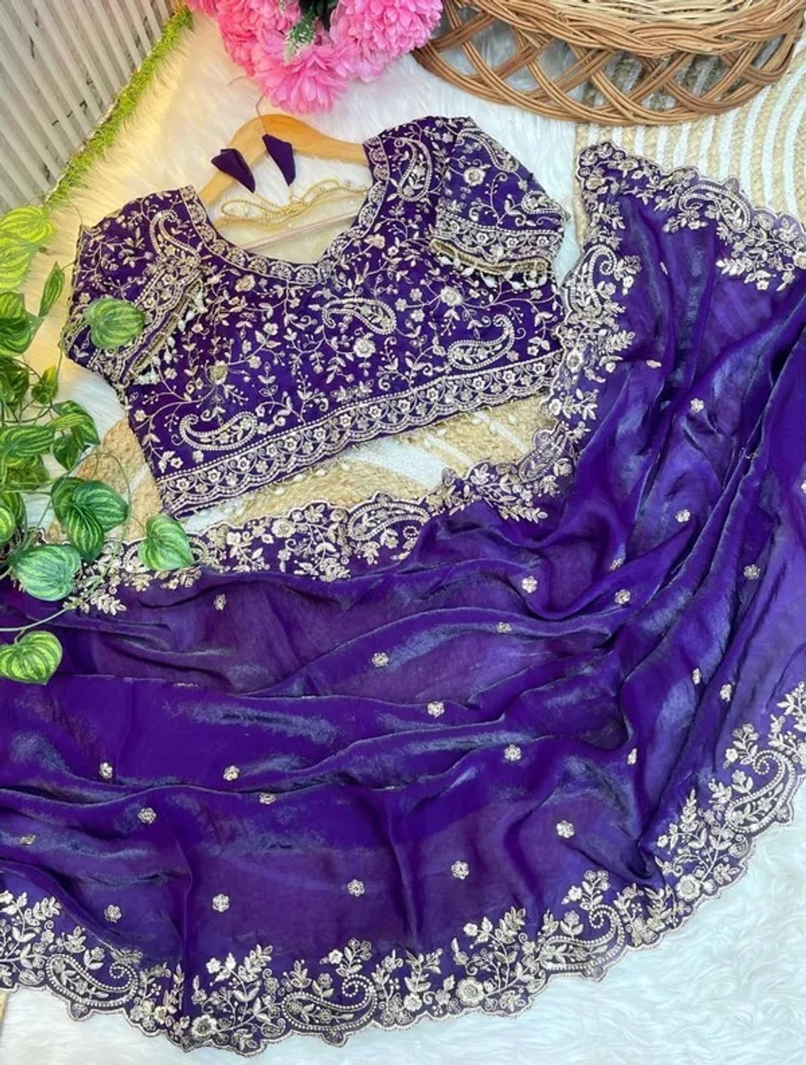 Image of Glamour Hub Embroidered Bollywood Jimmy Jimmy, Pure Silk Saree