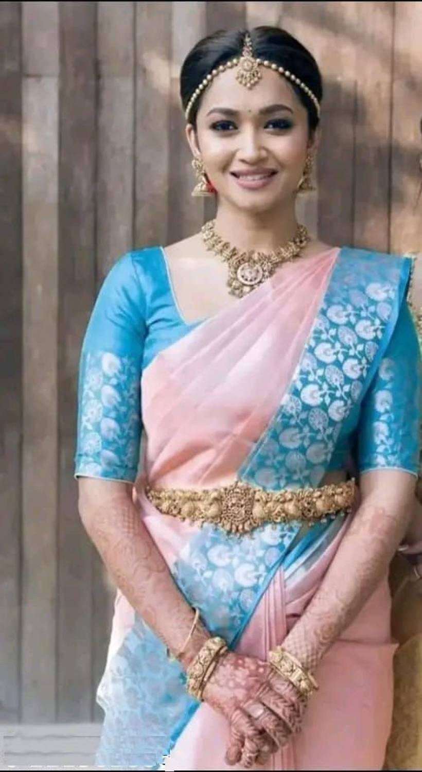 KanjiQueen Woven, Printed Kanjivaram Silk Blend, Pure Silk Saree