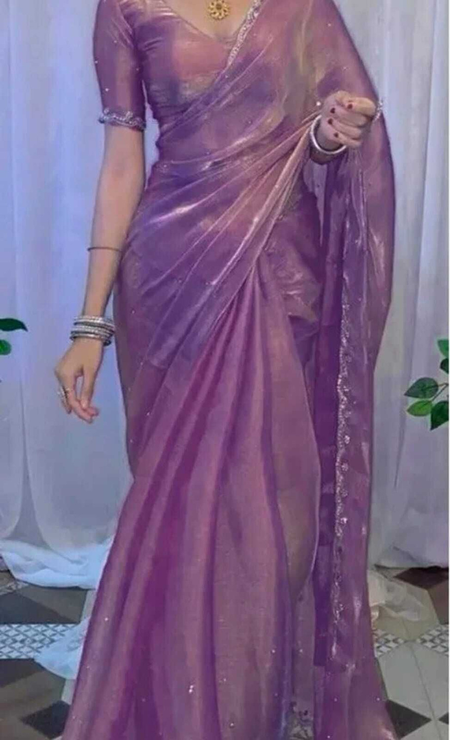 Image of KivaWear Embellished Bollywood Jimmy Jimmy Saree