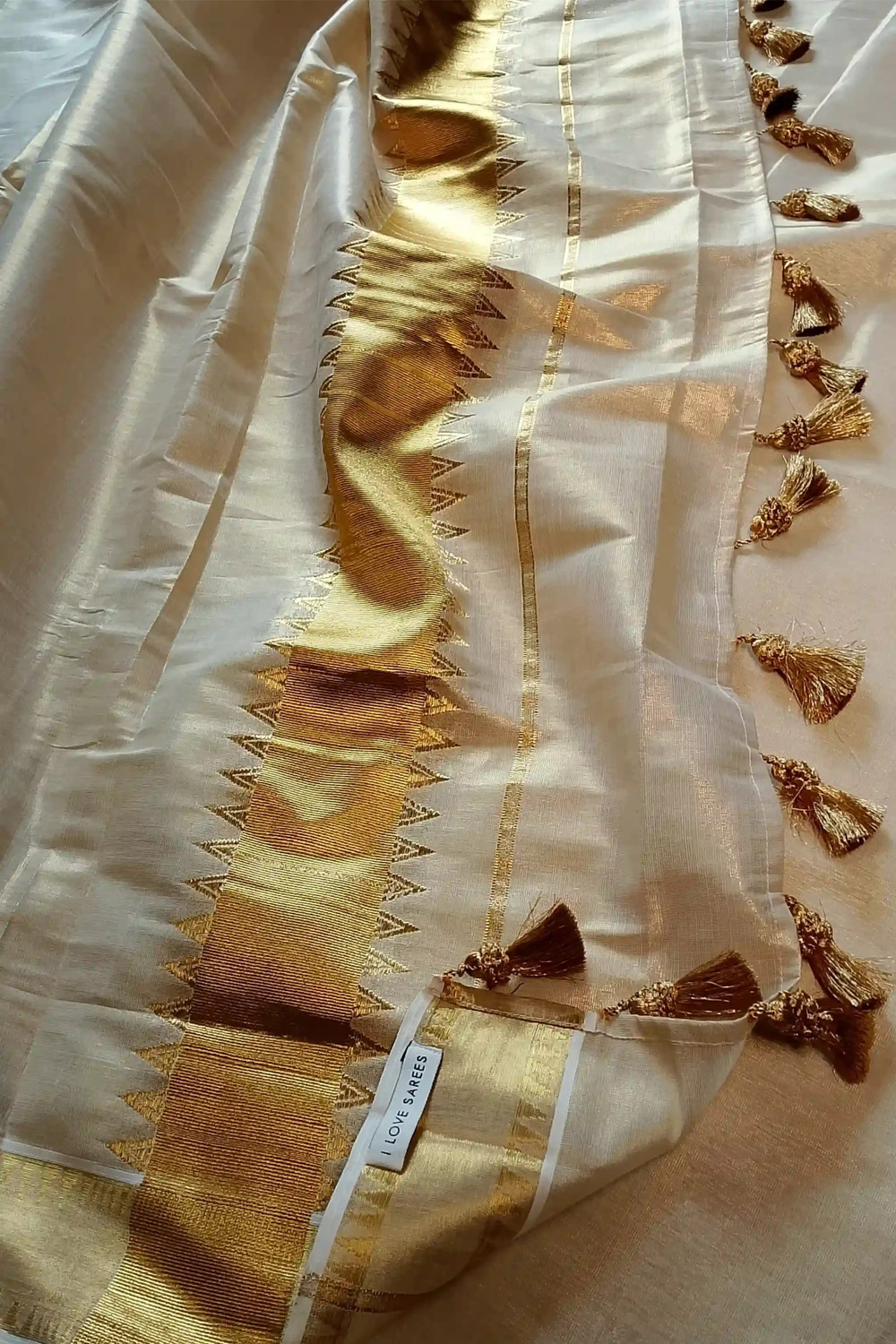 Image of I Love Sarees Color Block Kasavu Kerala Cotton Saree (Cream)
