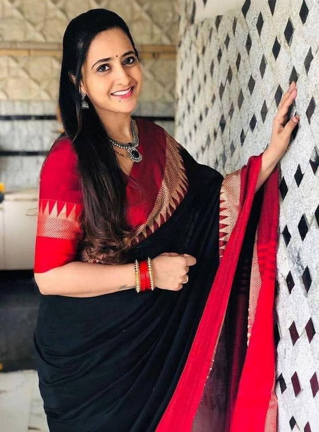 ADbutiq Woven Handloom Handloom Pure Cotton Saree
