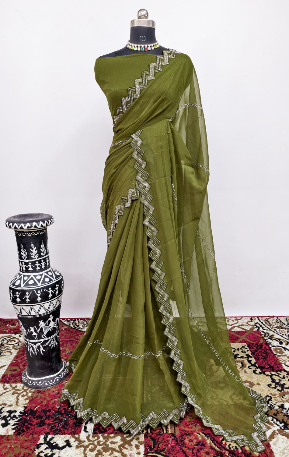 Image of sp team Embroidered Daily Wear Georgette Saree (Dark Green)