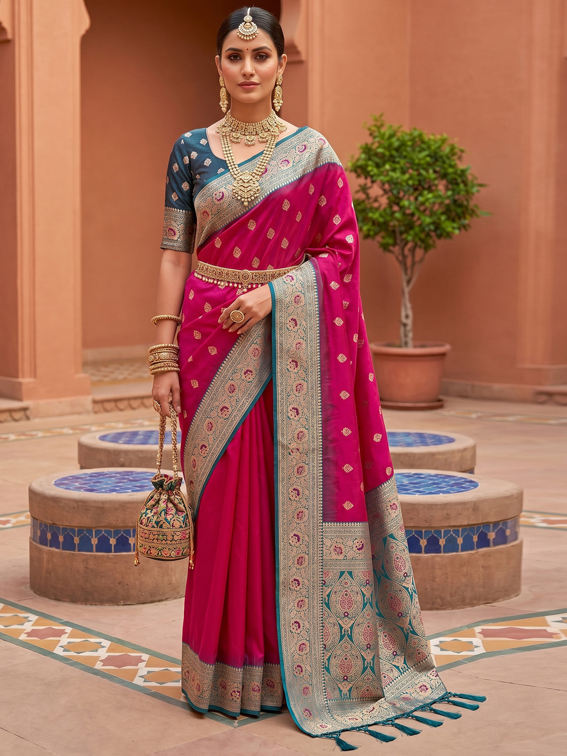 Nayanthara Trends Woven Banarasi Silk Blend Saree