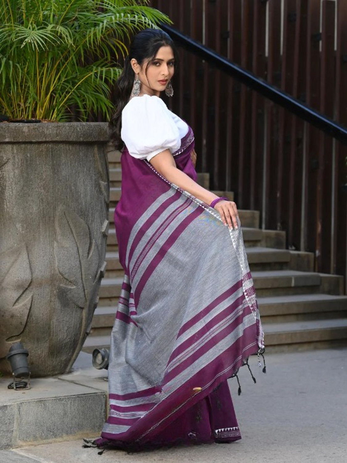 Image of DHRITIS SAREE Woven Handloom Cotton Blend Saree
