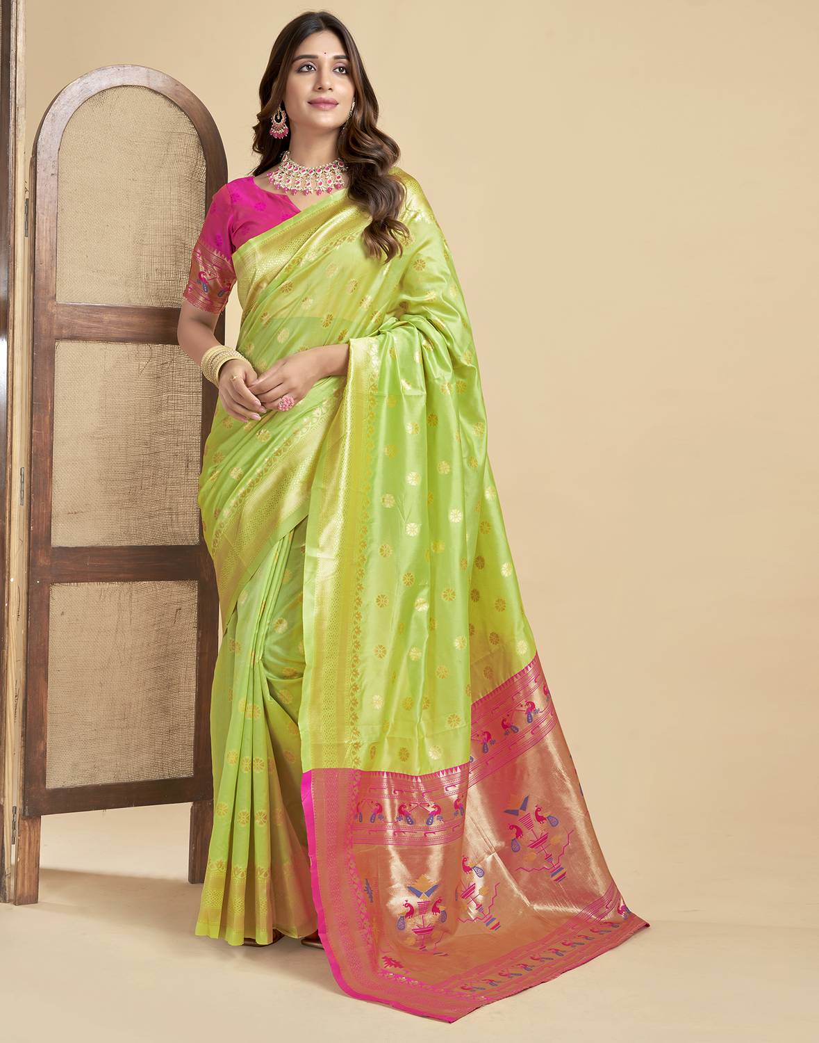 Samah Dyed, Woven, Self Design Banarasi Silk Blend Saree (Light G