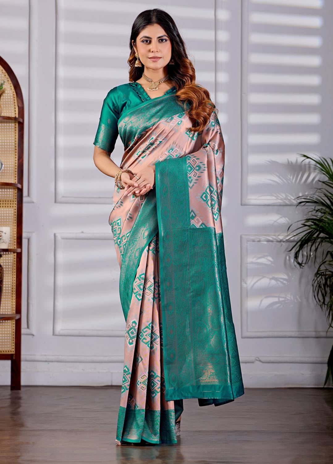 Acuity Woven Kanjivaram Art Silk, Pure Silk Saree
