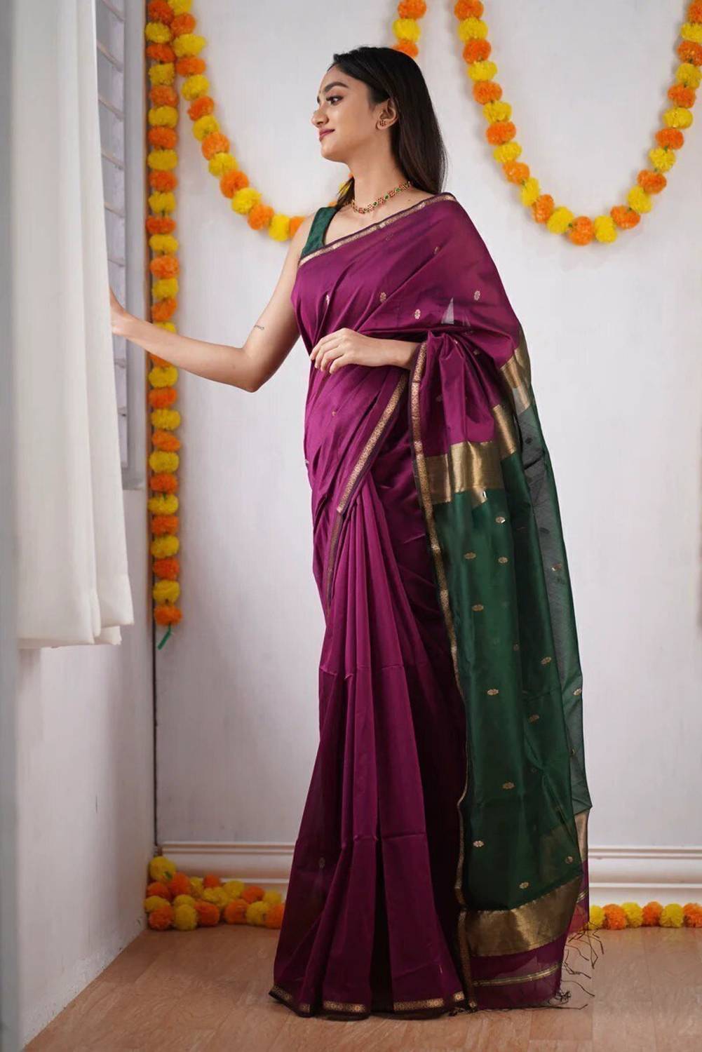 KRIYANSH Self Design, Color Block Bollywood Linen, Cotton Jute Saree