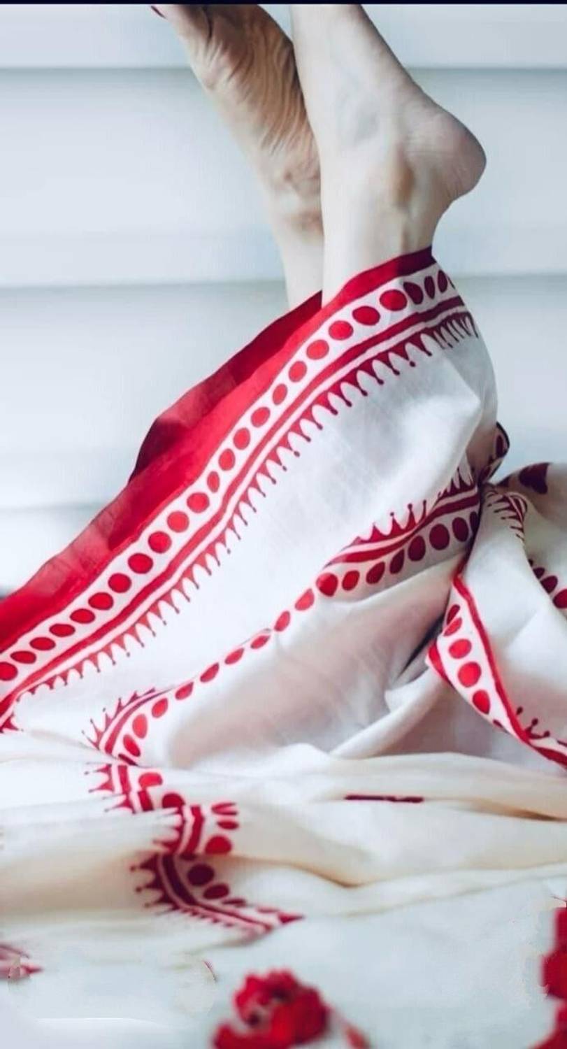 HouseOfCommon Bollywood Cotton Blend Saree White - Image 4
