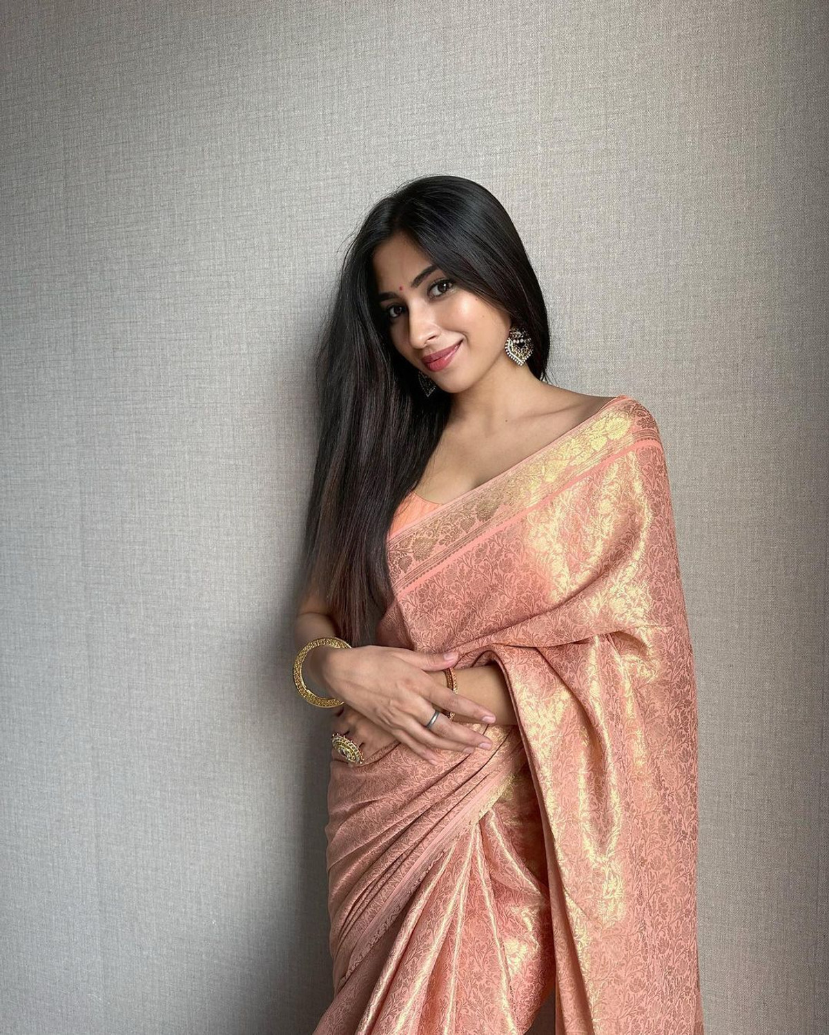 Image of K SALIYA ENTERPRISE Woven, Self Design, Embellished Bollywood Jacquard, Pure Silk Saree